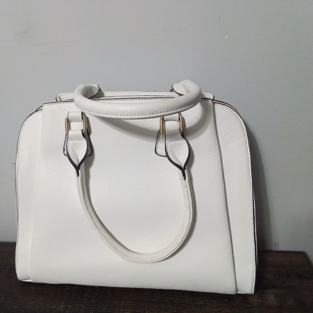 Ruby Collection Shoulder Purse With Detachable Ad… - image 3